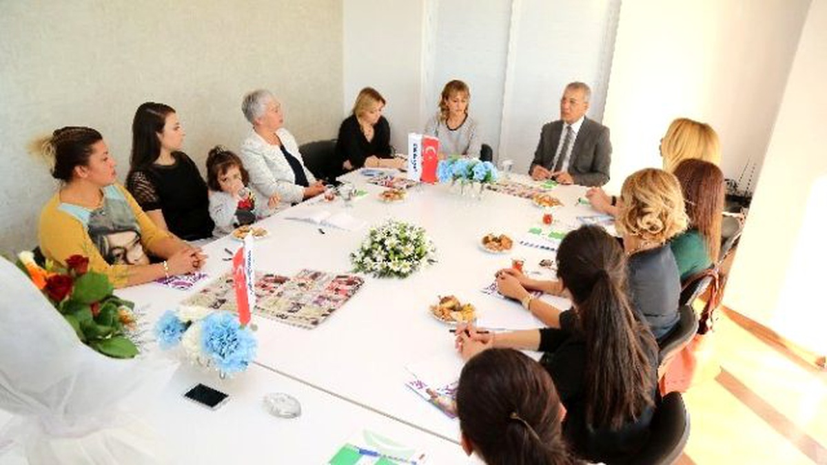 Tarhan, Giad Kadınlar Kurulunu Ziyaret Etti