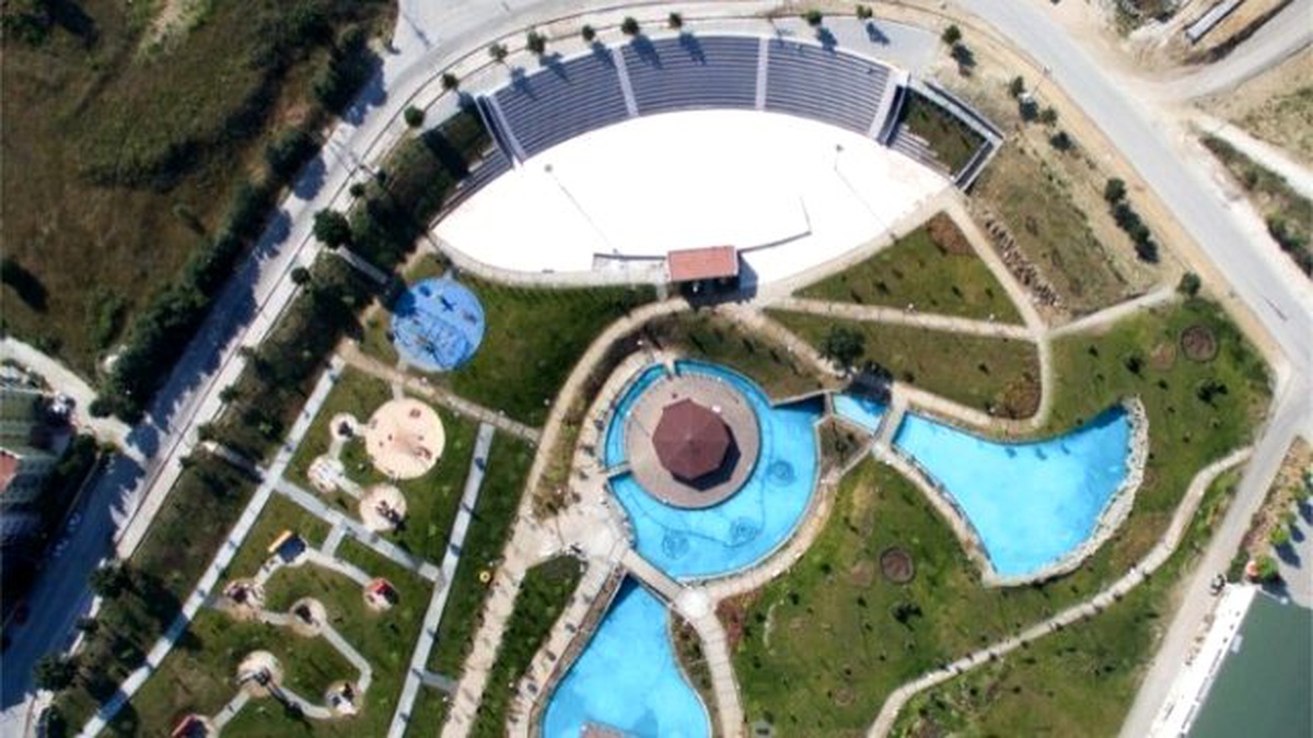 Yeşilkent Parkı\'na Spor Aletleri Montajı Yapıldı