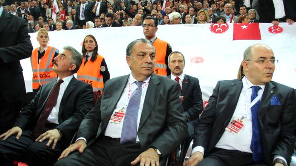 MHP\'de Başkanlık Divanı\'nın Yeni Üyeleri Belirlendi