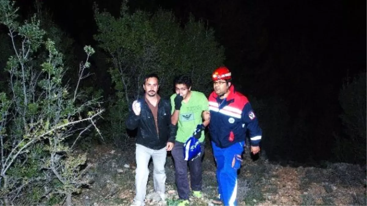 Dağda Kaybolan Öğrenci 7 Saat Sonra Bulundu