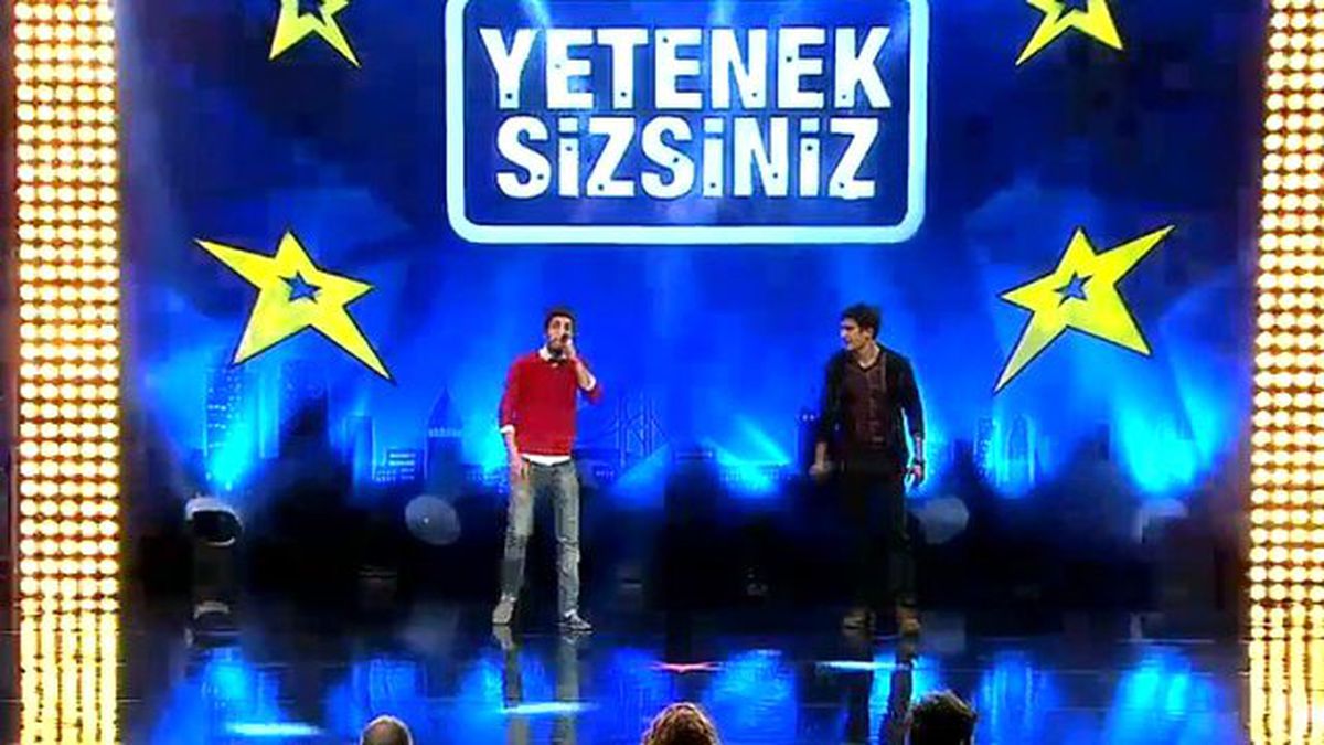 Duhan ve Ertuğrul\'un Rap Gösterisi