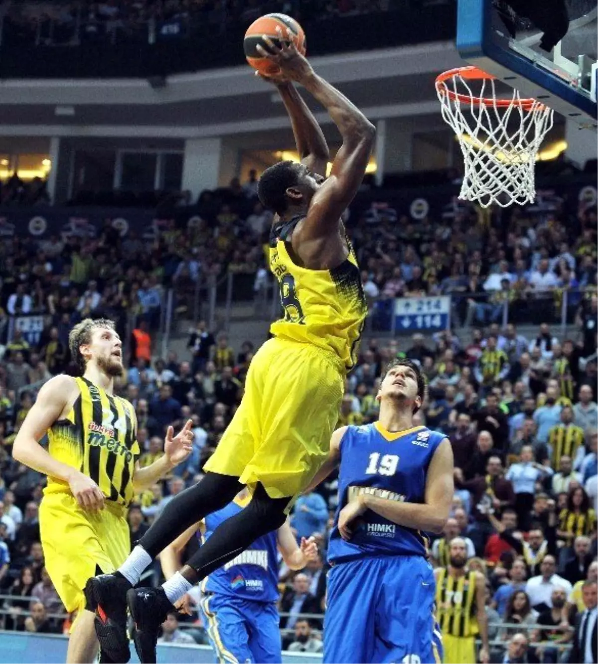 Euroleague\'de 4\'te 3