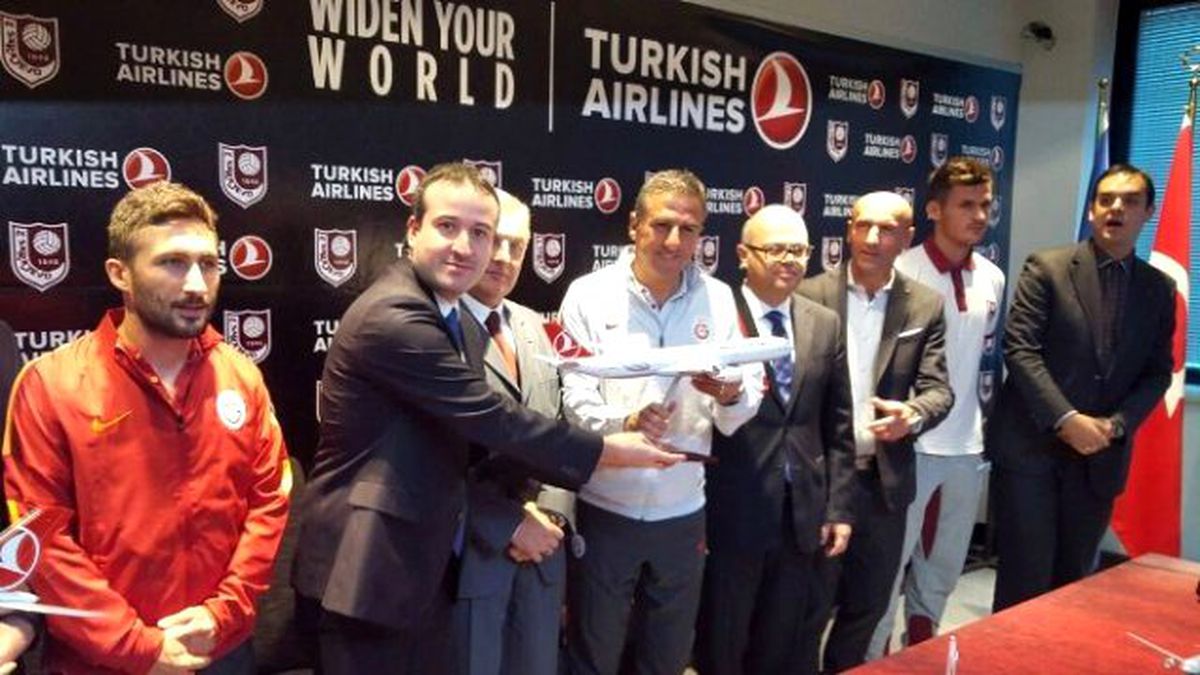 Galatasaray ile Sarajova\'dan Dostluk Mesajları