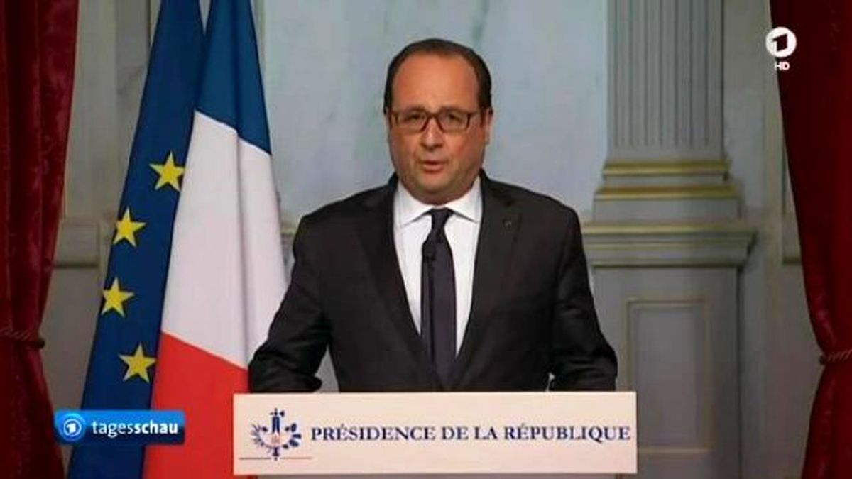 Hollande Fransa\'da Olağanüstü Hal İlan Edildiğini Açıkladı