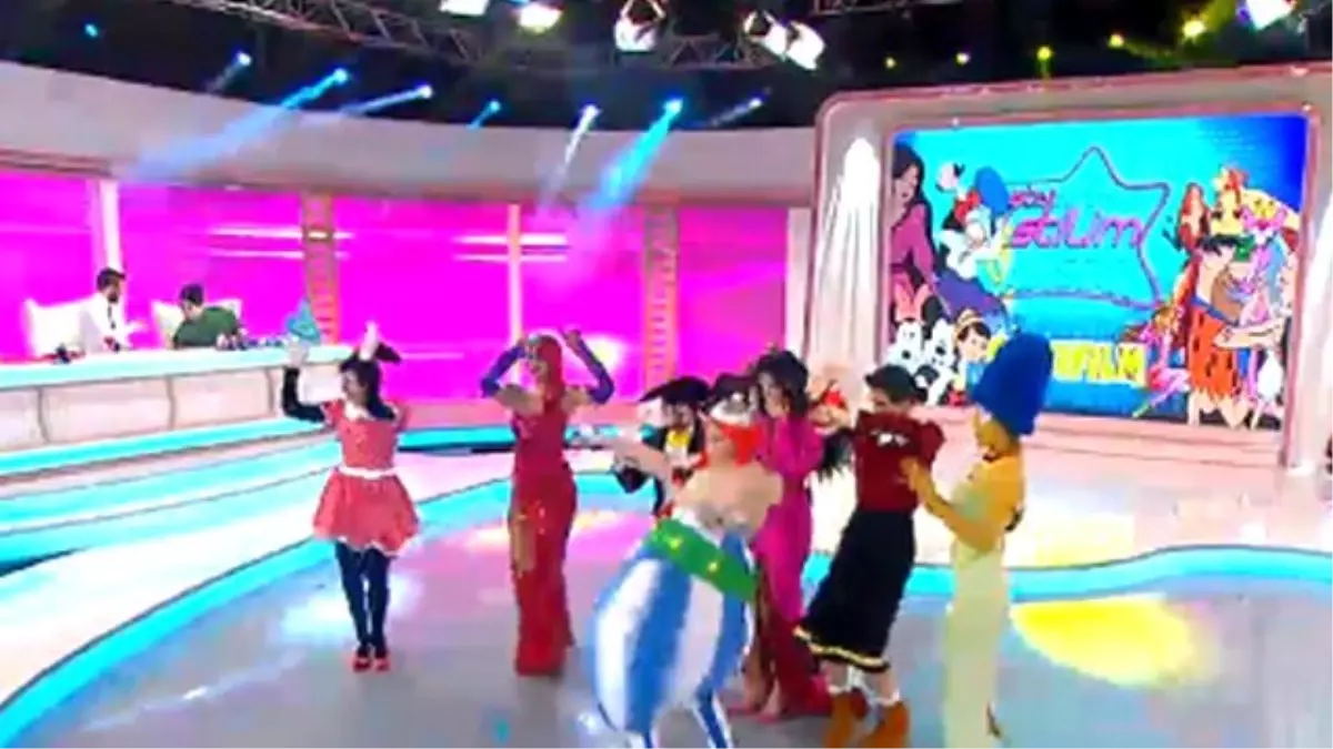 İşte Benim Stilim\'de Görülmemiş Anlar! Çizgi Film Karakterleri Oryantal Yaparsa...