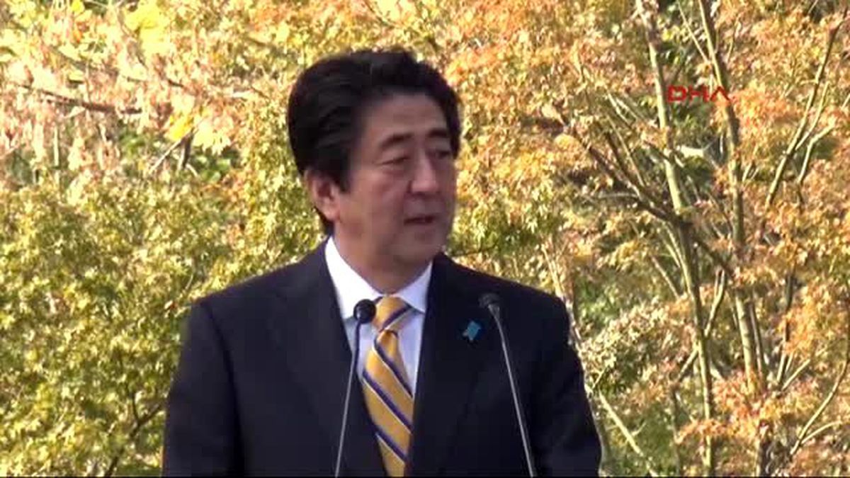 Japonya Başbakanı Abe\'den Paris\'teki Terör Saldırılarına İlişkin Açıklama