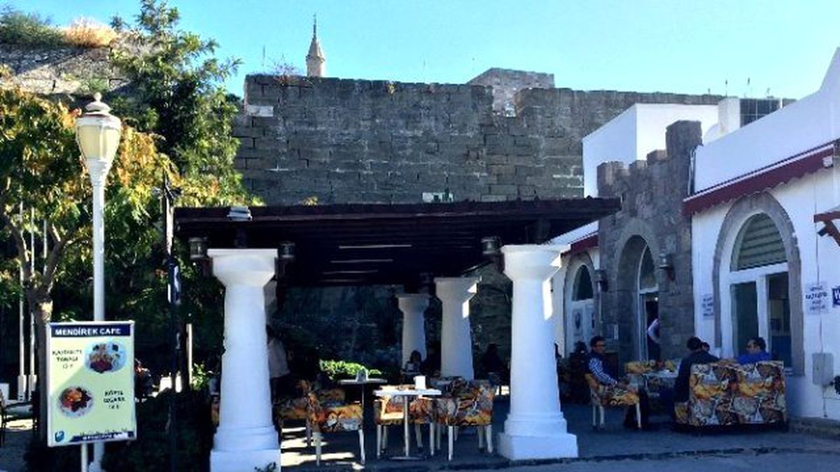 Mendirek Cafe Yenilenerek Hizmete Açıldı