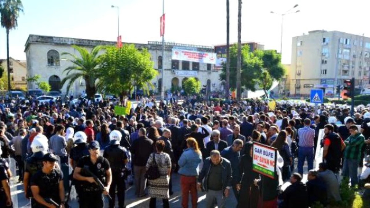 Mersin\'de Silvan ve Paris Protestosu