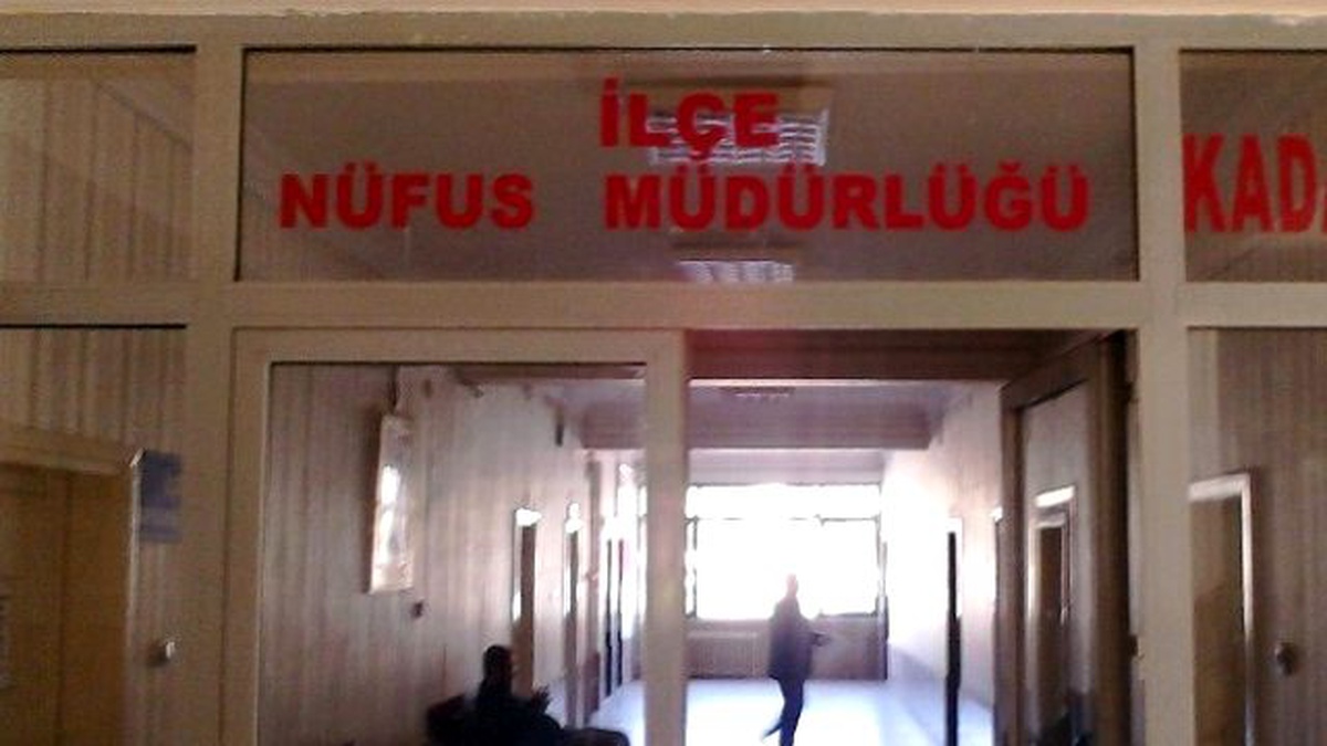 Nüfus Memuru Sahtecilikten Açığa Alındı