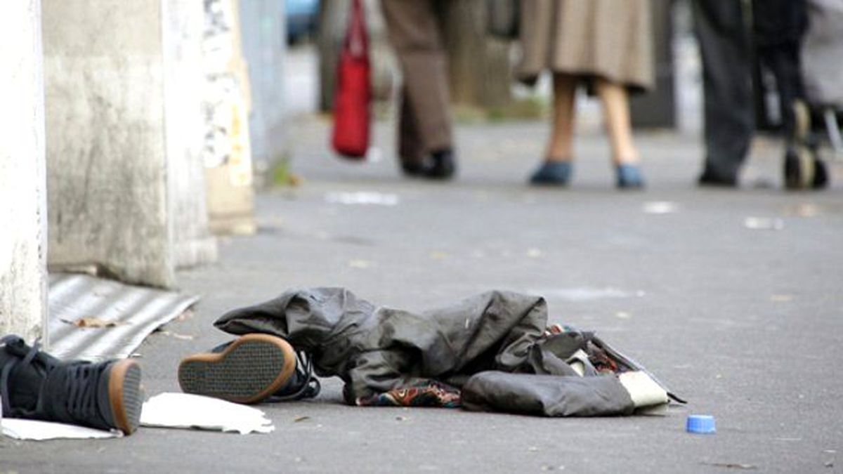 Paris Saldırganının Üzerinde Suriye Pasaportu Bulundu