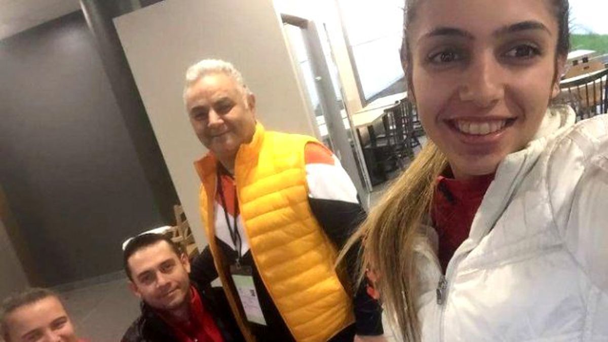 Paris'te Bulunan Türk Sporcularından 'Biz İyiyiz' Öz Çekimi