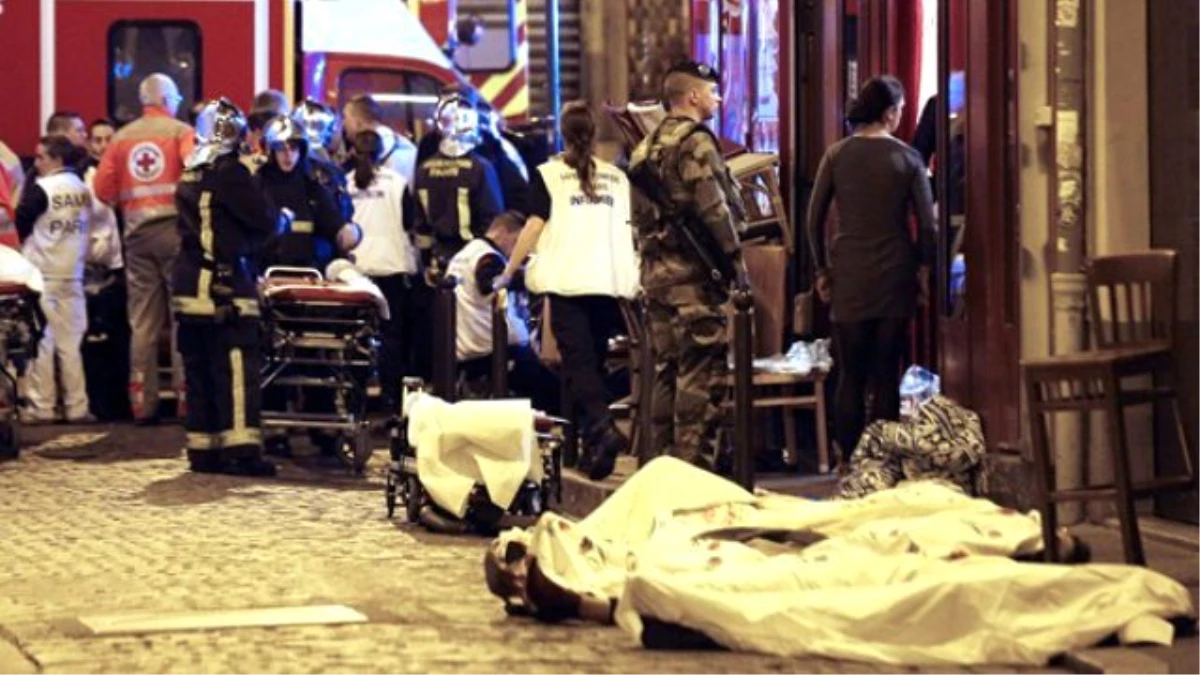 Paris\'teki Katliam Sonrası Fransız Basını Karardı