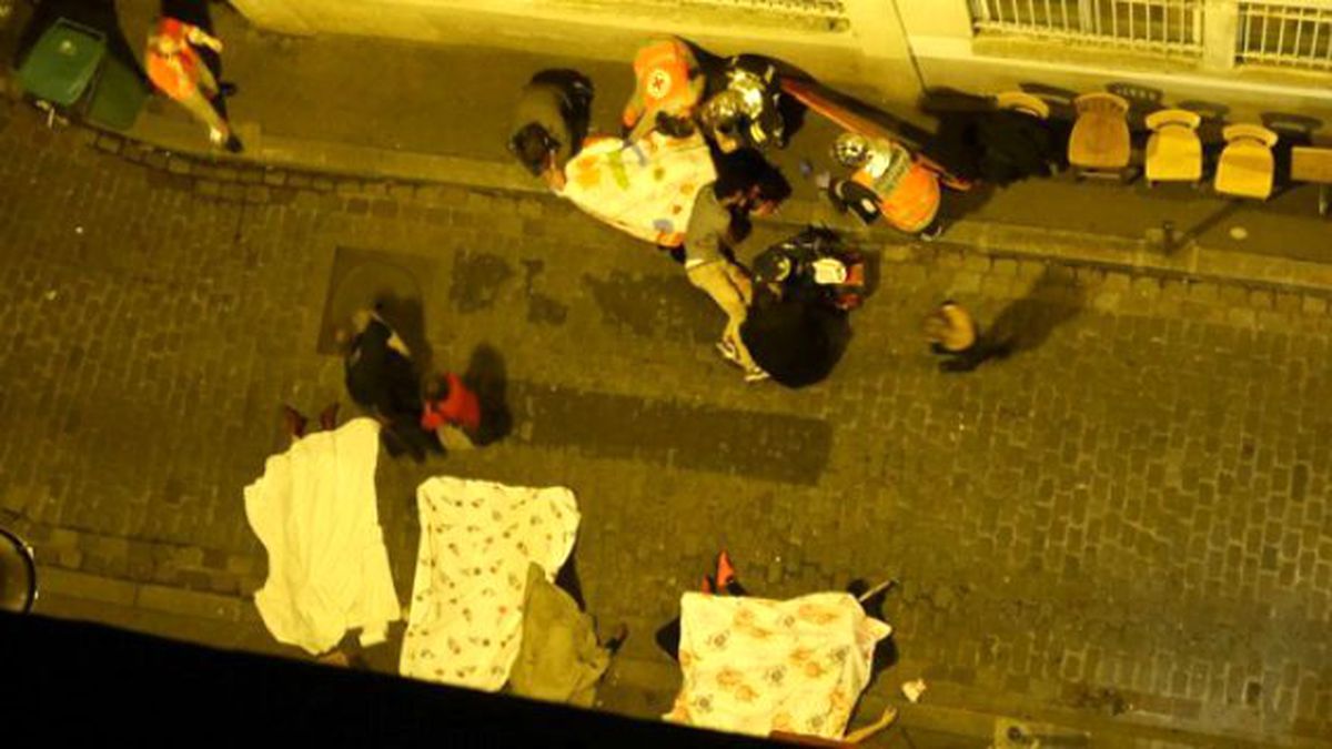 Paris'teki Terör Saldırısının İlk Görüntüleri