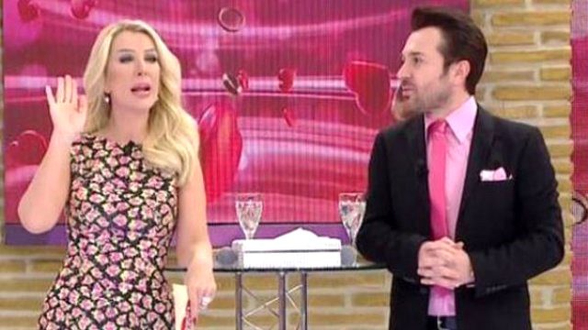 Seda Sayan'ın Programına Yine Ceza Yağdı