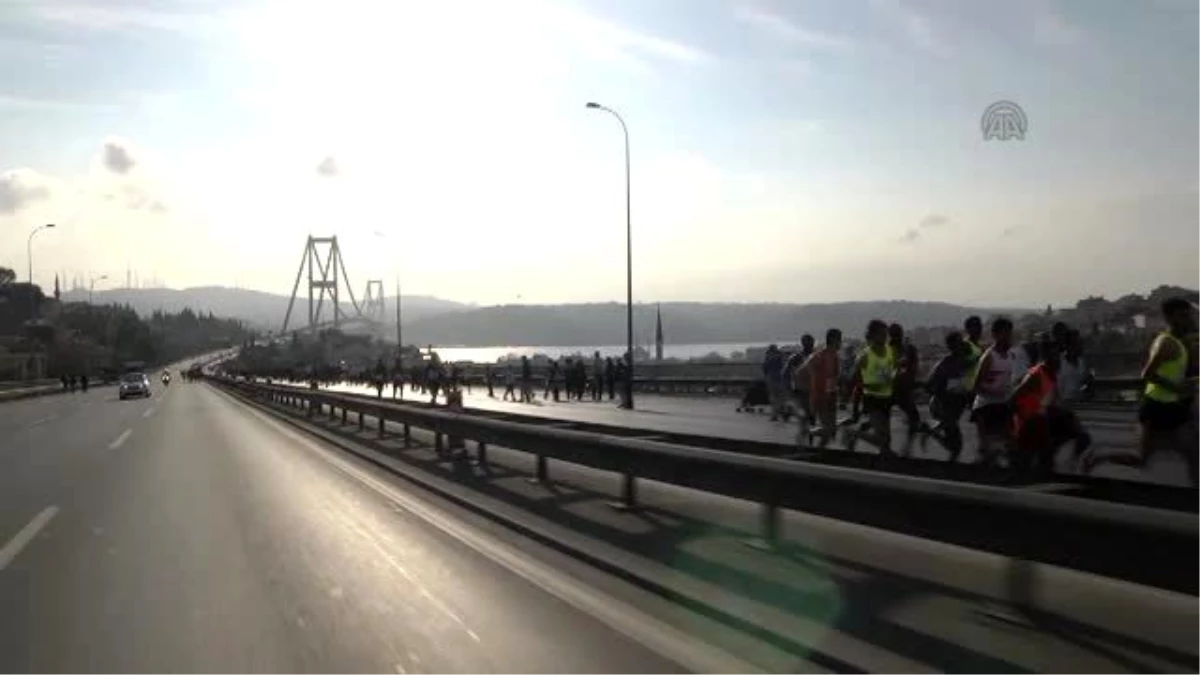37. İstanbul Maratonu - 15 Km\'lik Koşuyu Kenyalı Cheruiyot Kazandı