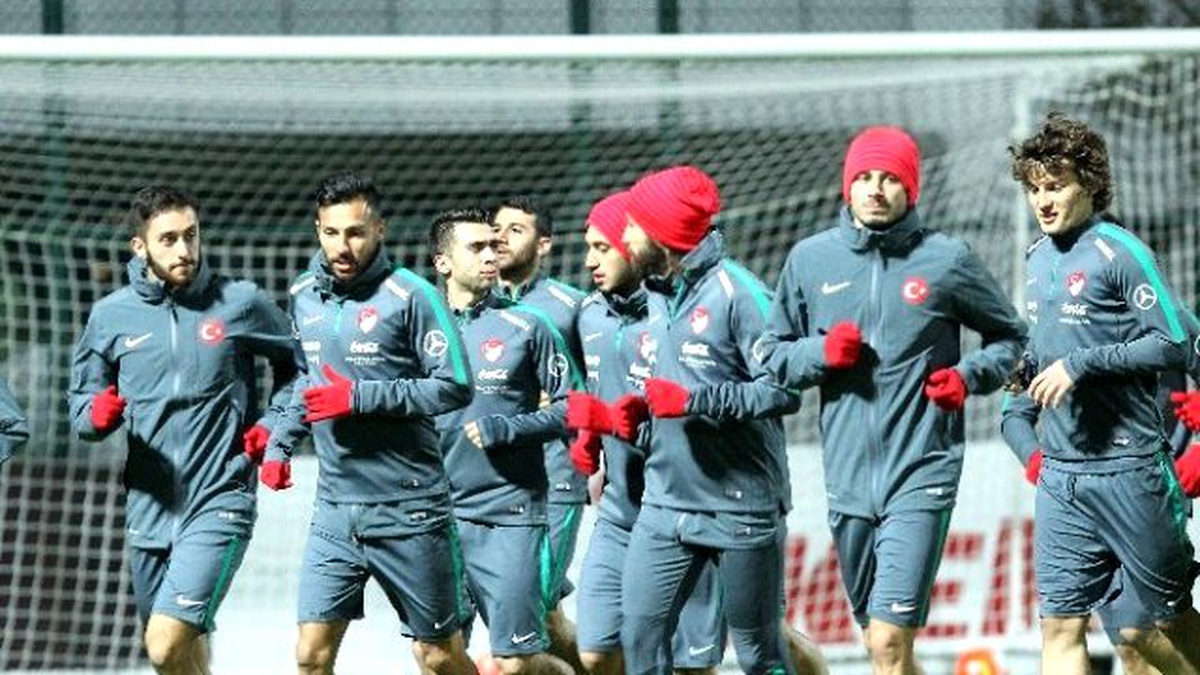 A Milli Takım, Yunanistan Maçı Hazırlıklarını Sürdürdü