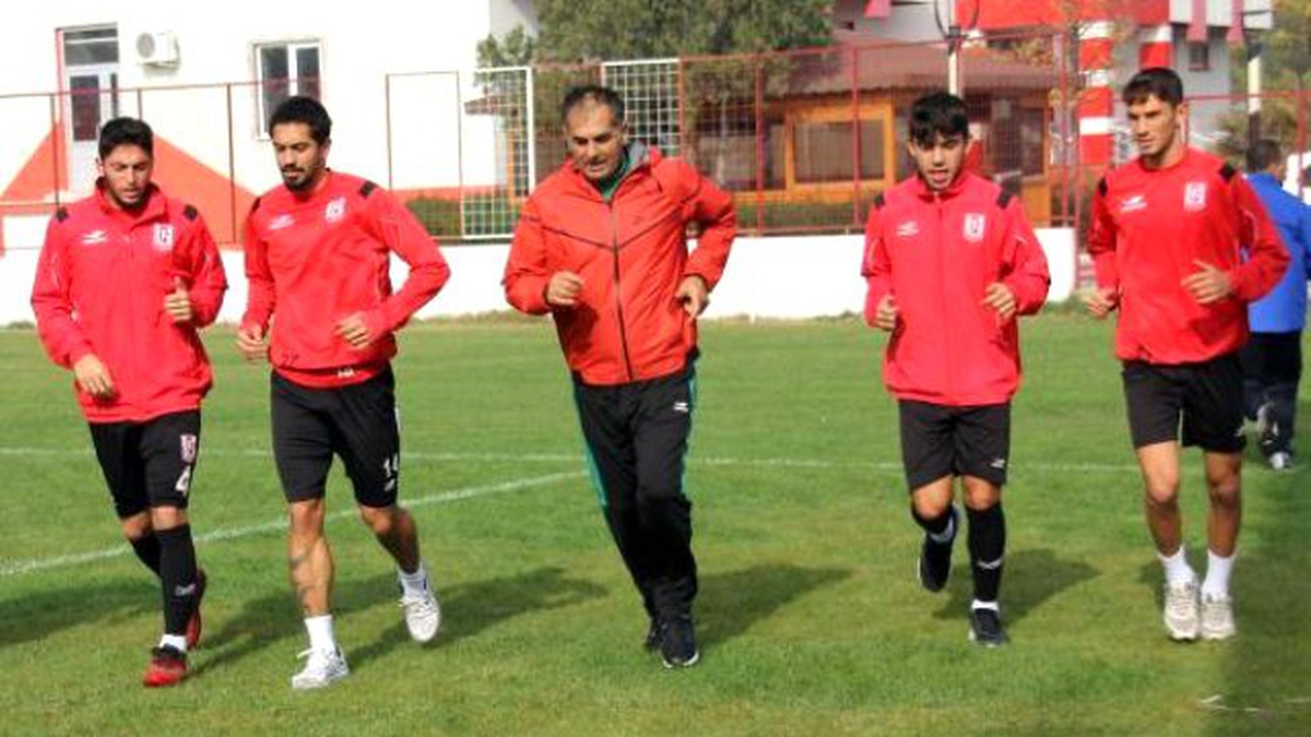 Balıkesirspor\'da Fikret Yılmaz Rüzgarı
