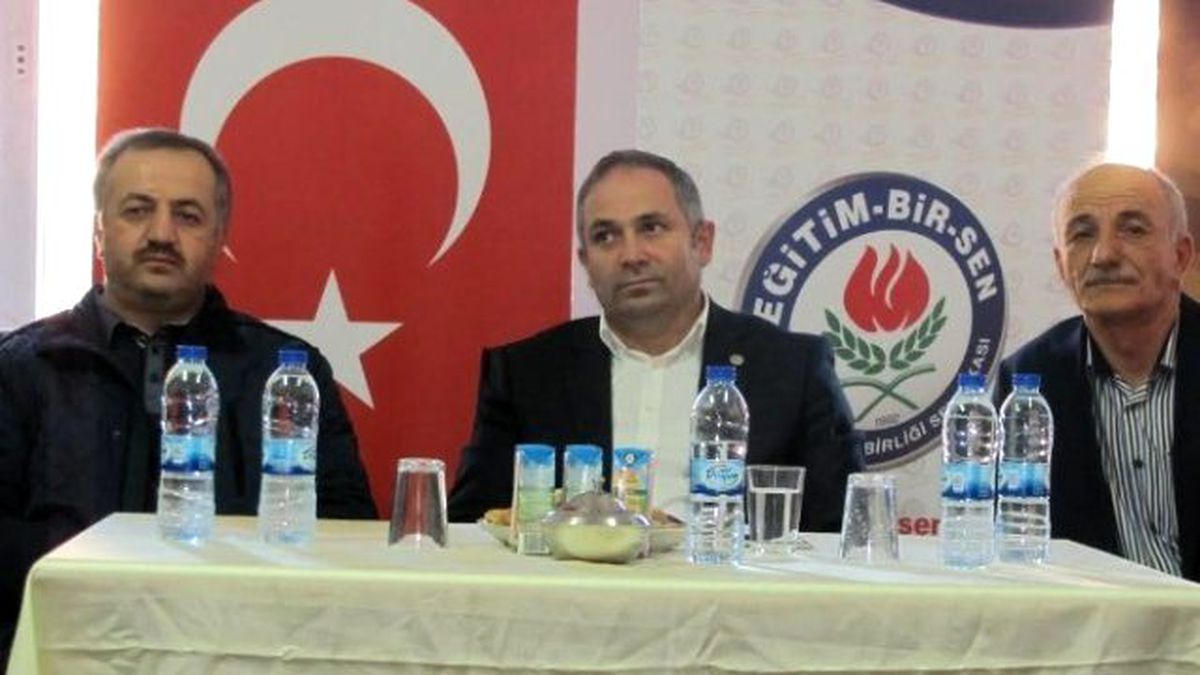 Bayburt Eğitim Bir-sen İl Divan Toplantısı Yapıldı