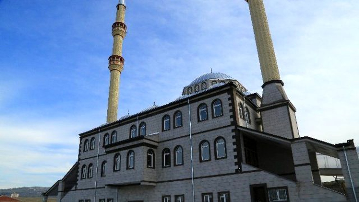 Camilerin Halısı da Melikgazi Belediyesinden
