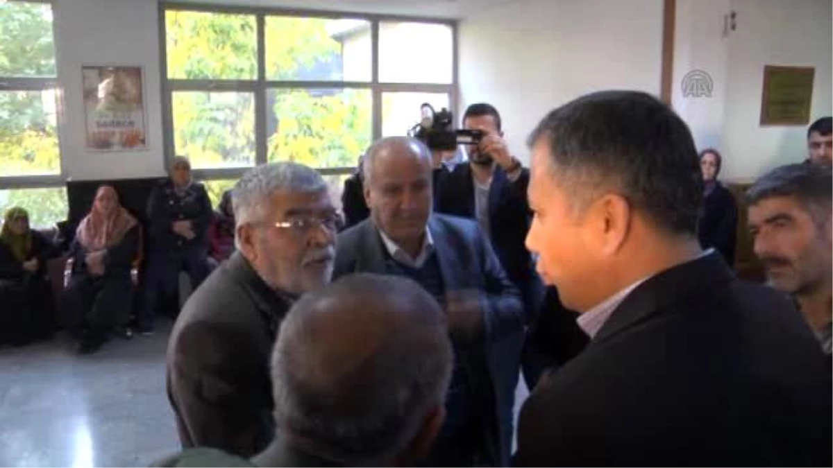 Gaziantep Valisi Ali Yerlikaya\'nın Yaralı Polisleri Ziyareti