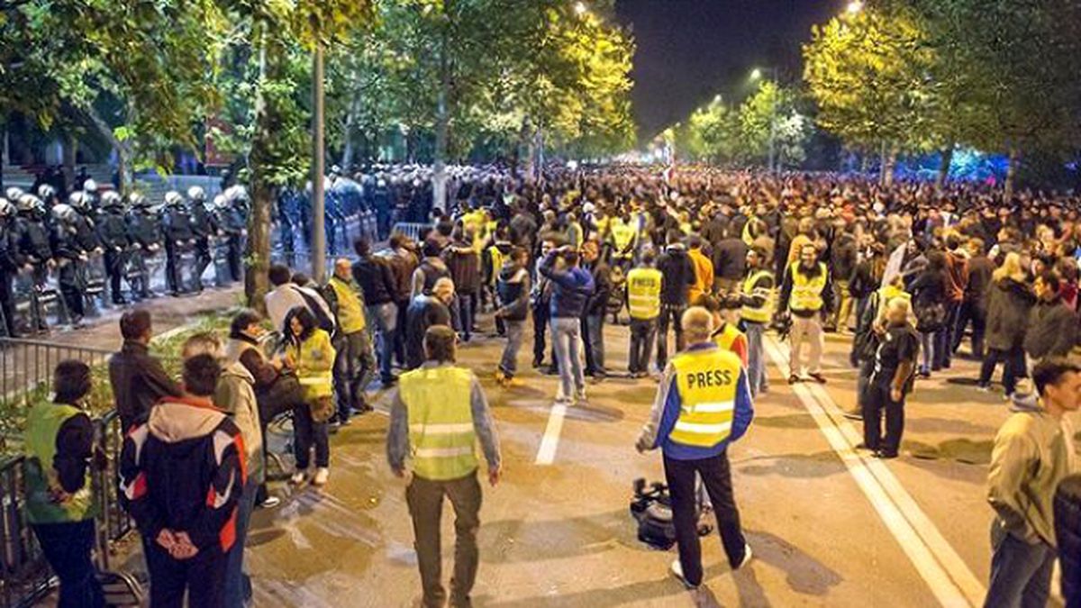 Karadağ\'da Hükümet Karşıtı Protesto
