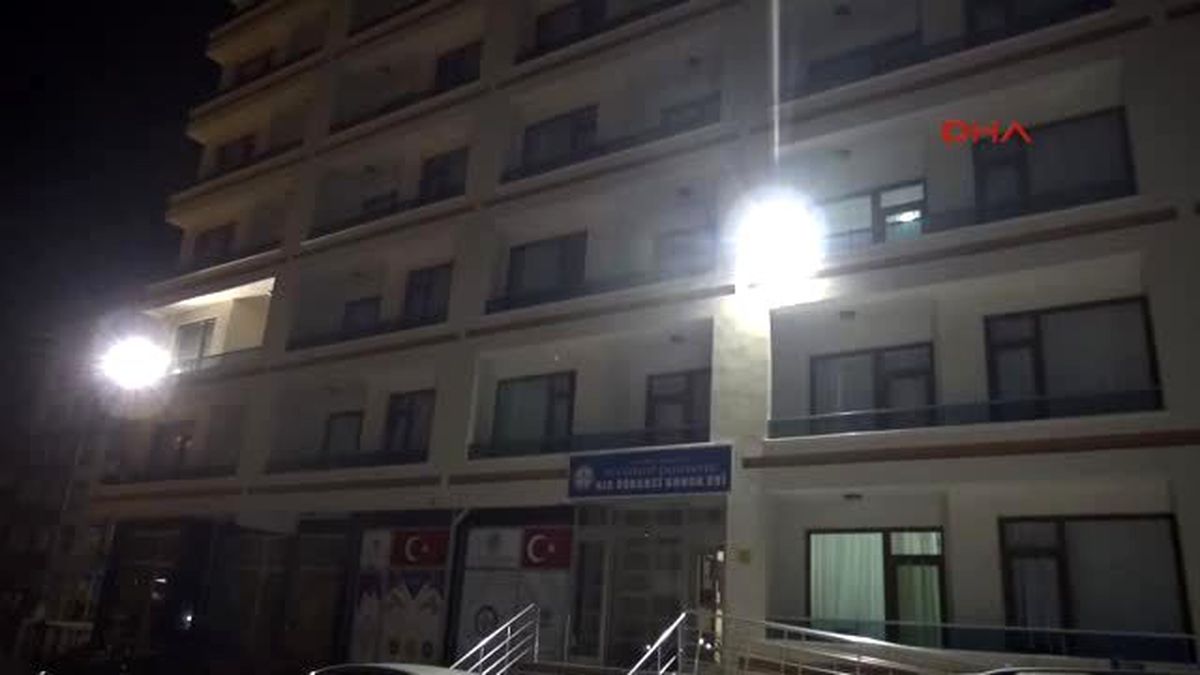 Konya Üniversiteli Kız, 6\'ncı Kattan Düşüp Öldü