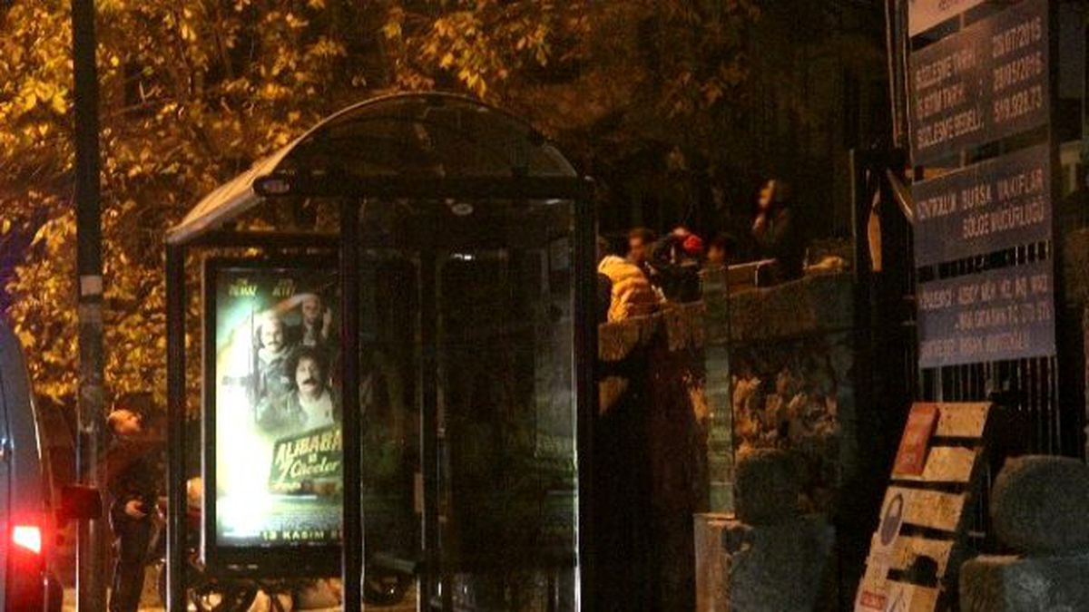 650 Yıllık Camide Alkol Rezaleti