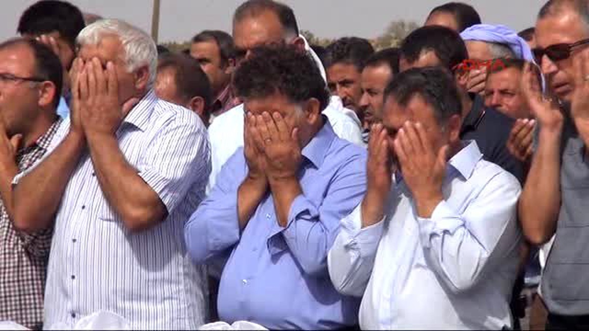Şanlıurfa Ankara\'da Patlamasının Sembolü İzzettin Çevik: Paris Patlaması Acımızı İkiye Katladı