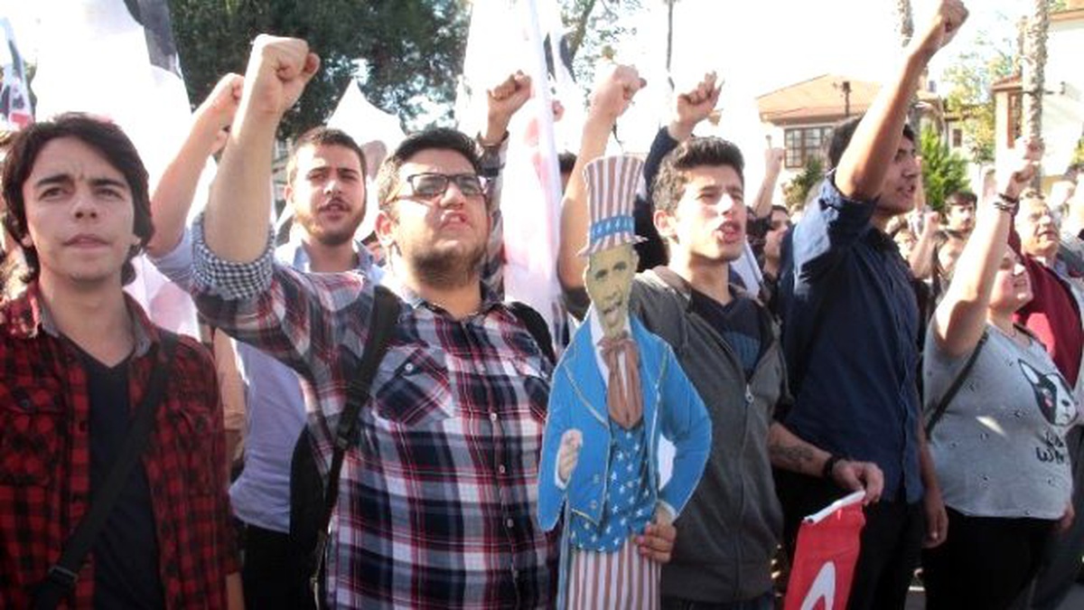 Tgb Üyeleri Obama\'nın Türkiye\'ye Gelişini Protesto Etti