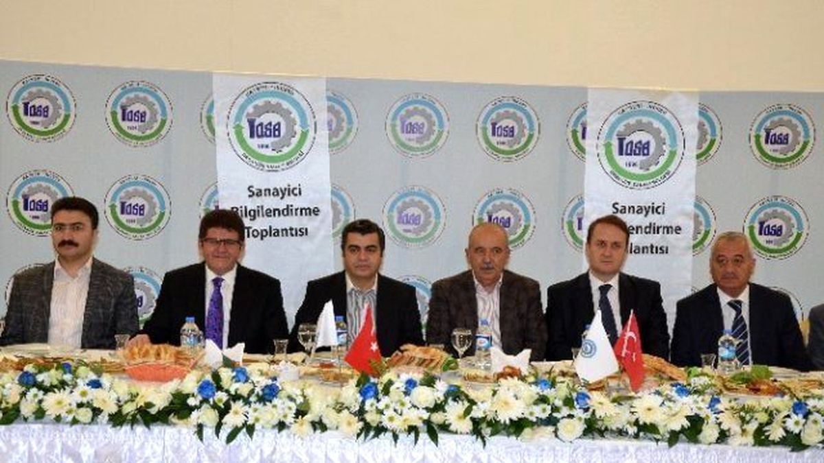 Vali Düzgün İncesu Osb\'de Sanayicilerle Bir Araya Geldi