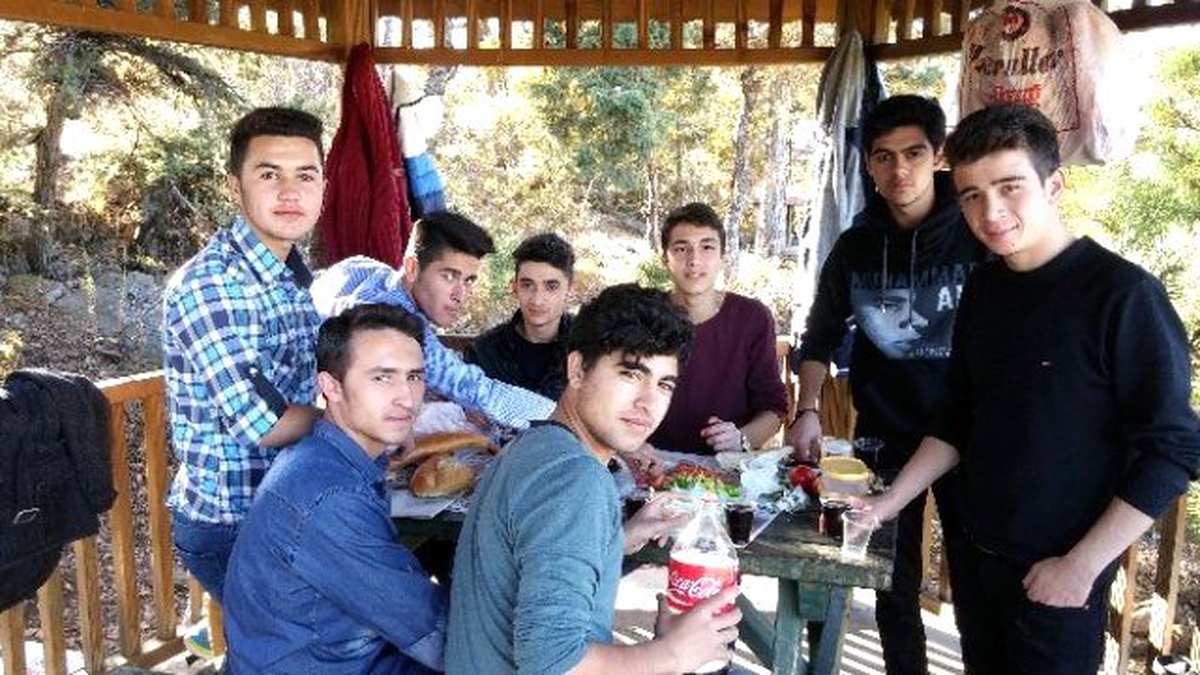 Yozgatlılar Sonbahar\'ın Son Sıcak Günlerini Piknik Yaparak Değerlendirdi