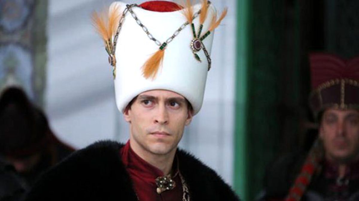 Abdulhamid'in Torunu Kösem Sultan'a Dava Açıyor