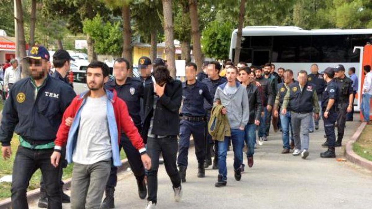 Adana\'da Şiddetli Sokak Gösterileri Yapacaklarmış (2)