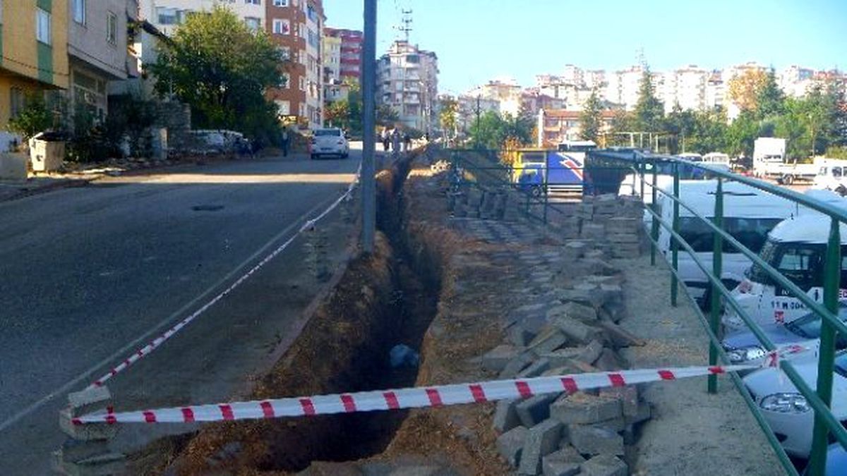 Bilecik\'te Elektrik Kabloları Yer Altına Alınıyor