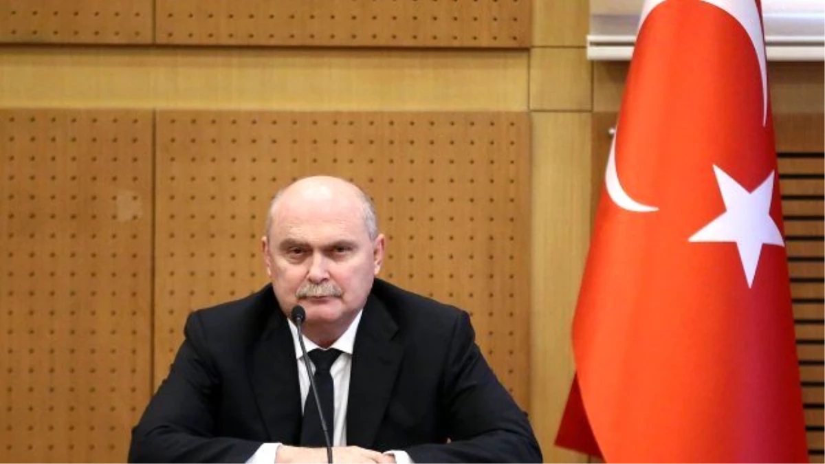Dışişleri Bakanı: Türkiye Kara Kuvvetleriyle Suriye\'ye Girmeyecek