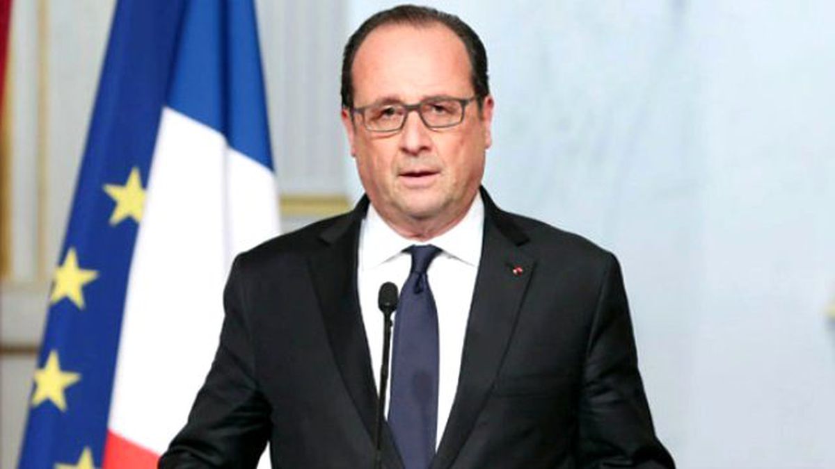 Fransa Cumhurbaşkanı: Fransızları Başka Fransızlar Vurdu