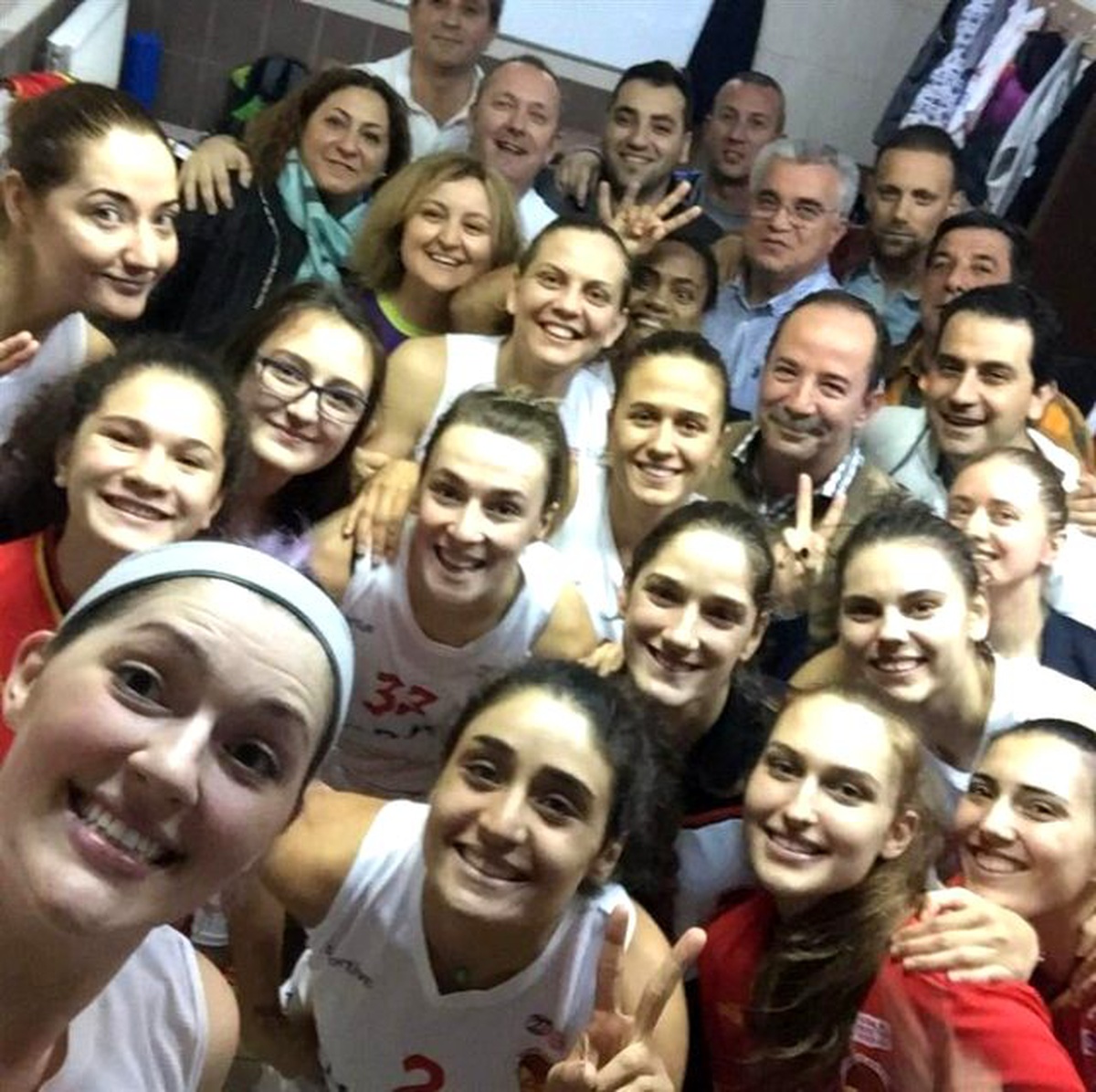 Gürkan, Edirne Belediyesi Edirnespor Kadın Basketbol Takımını Tebrik Etti