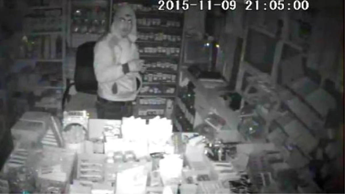 Hırsızlık Şüphelileri Güvenlik Kamerasından Yakalandı