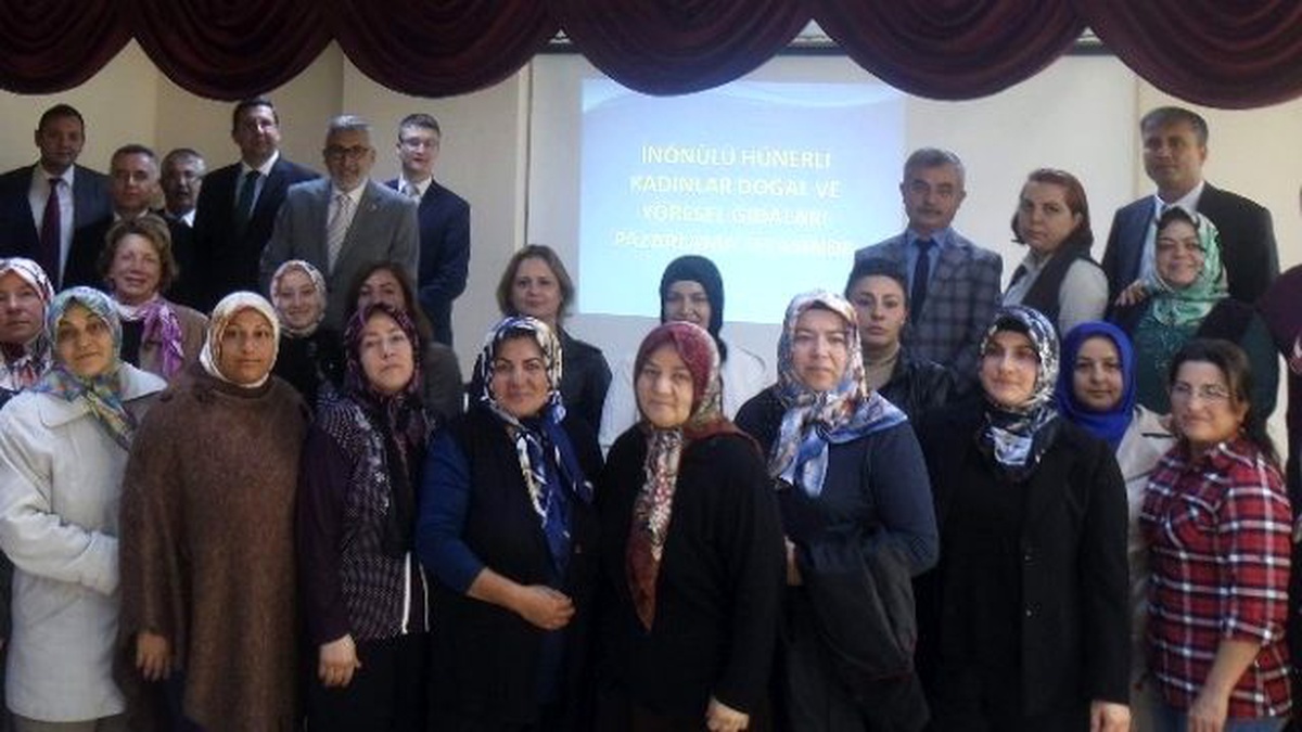 Hünerli Kadınlar Yöresel Gıdaları Pazarlama Telaşında