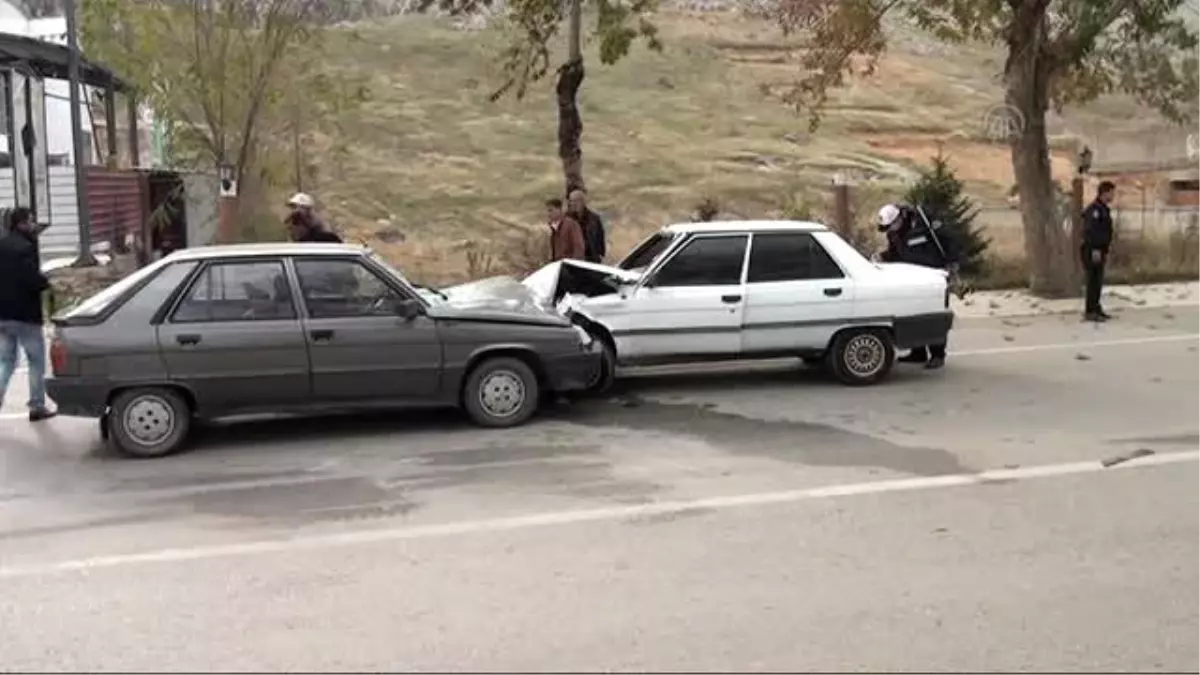 Kahramanmaraş\'ta Trafik Kazaları: 8 Yaralı