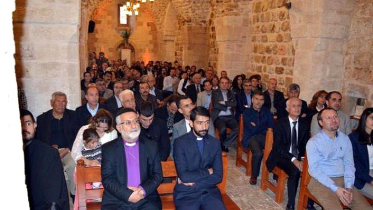 Mardin Protestan Kilisesi\'nde 60 Yıl Sonra Ayin