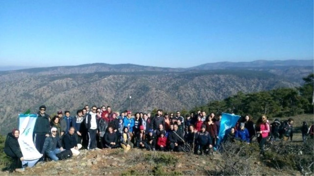 Sonbaharda 10 Kilometrelik Doğa Yürüyüşü