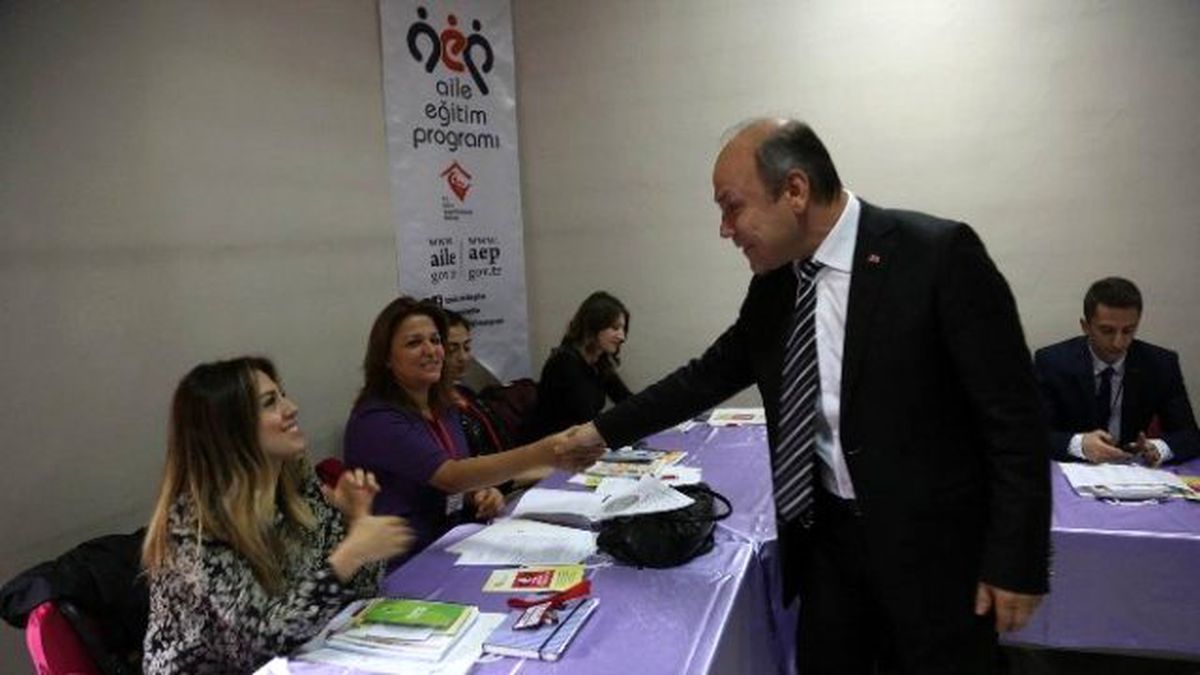 Aep\'nin İkinci Eğitici Eğitimi Başladı