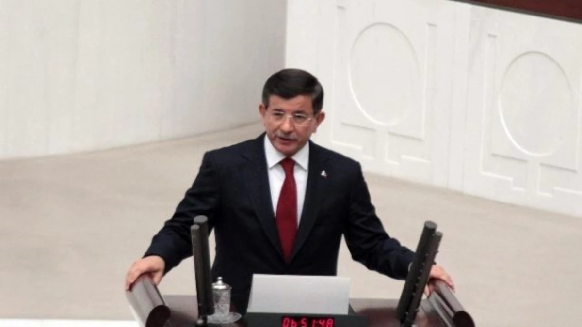 Başbakan Ahmet Davutoğlu Erken Yemin Etti