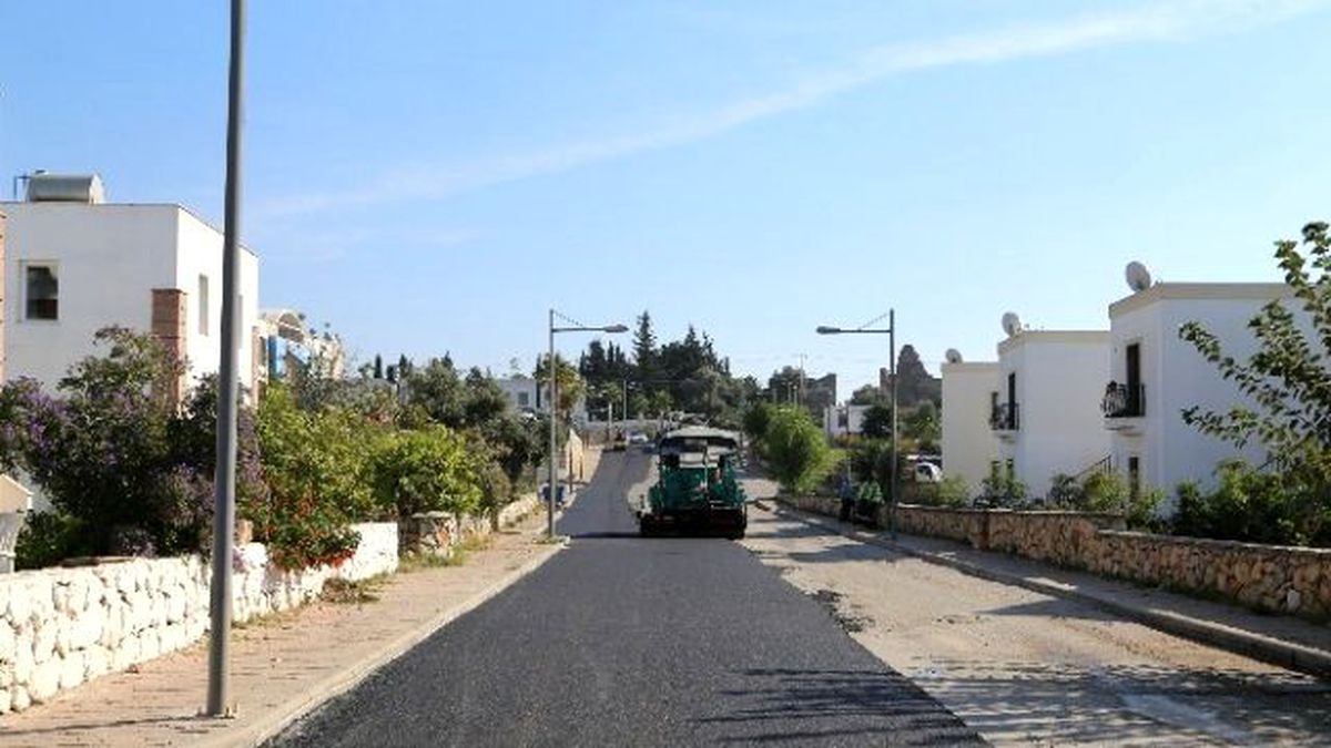 Bodrum\'da Asfaltlama Gümbet\'te Devam Etti