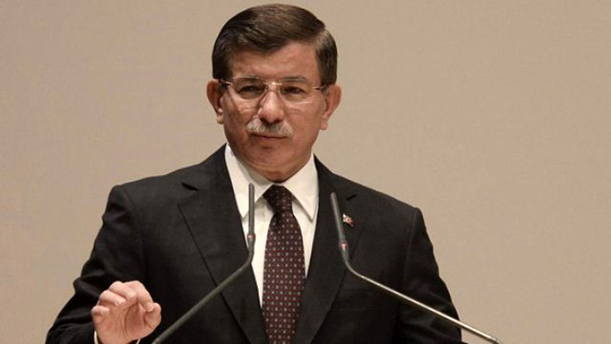 Davutoğlu'dan, Vekillere 'Hayat Tarzı' Uyarısı