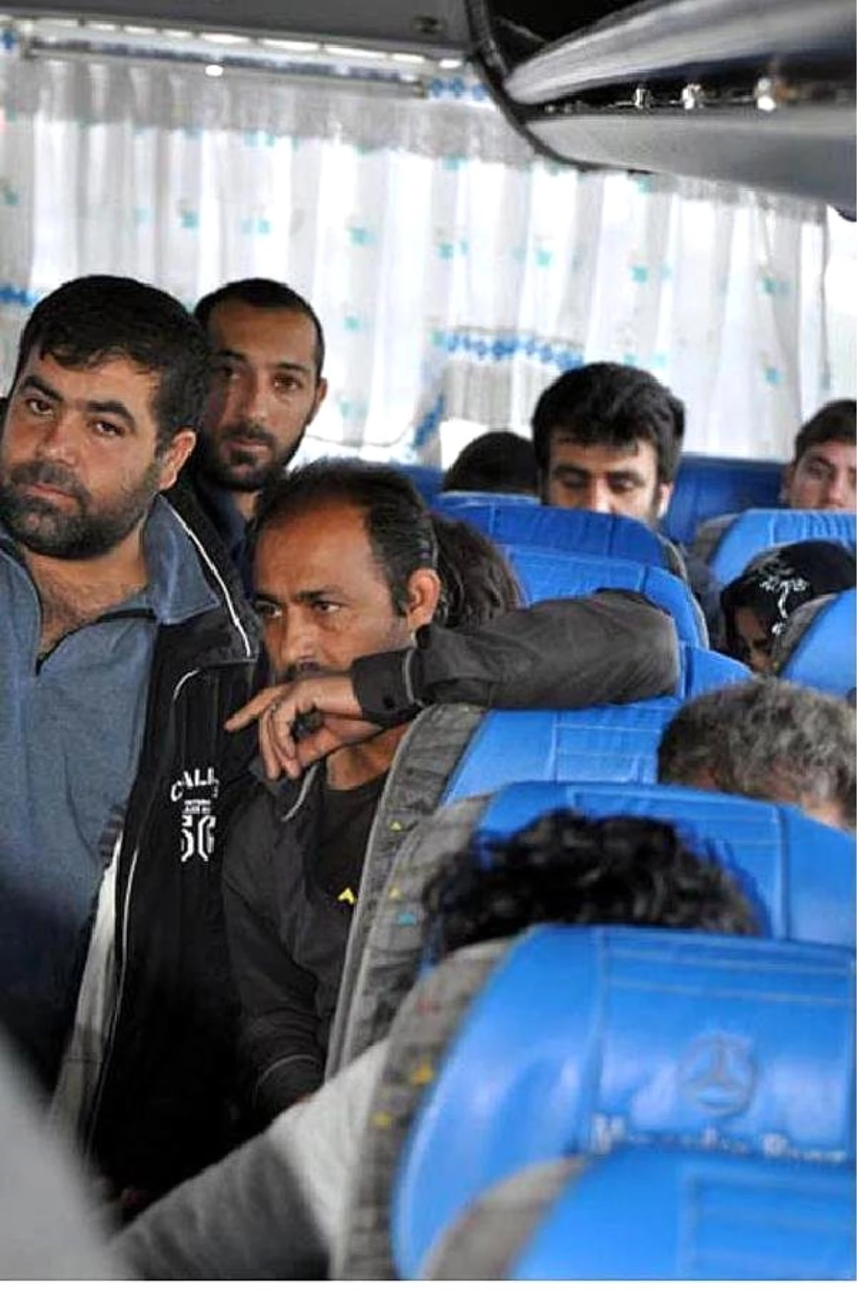 Kayseri\'den 41 Suriyeli, Geçici Barınma Merkezine Gönderildi