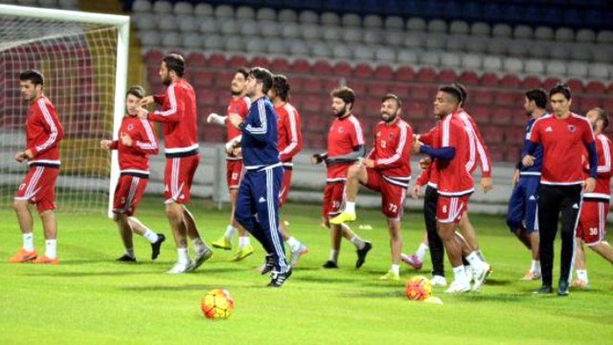 Mersin İdmanyurdu Fenerbahçe Maçı Hazırlıklarını Sürdürüyor