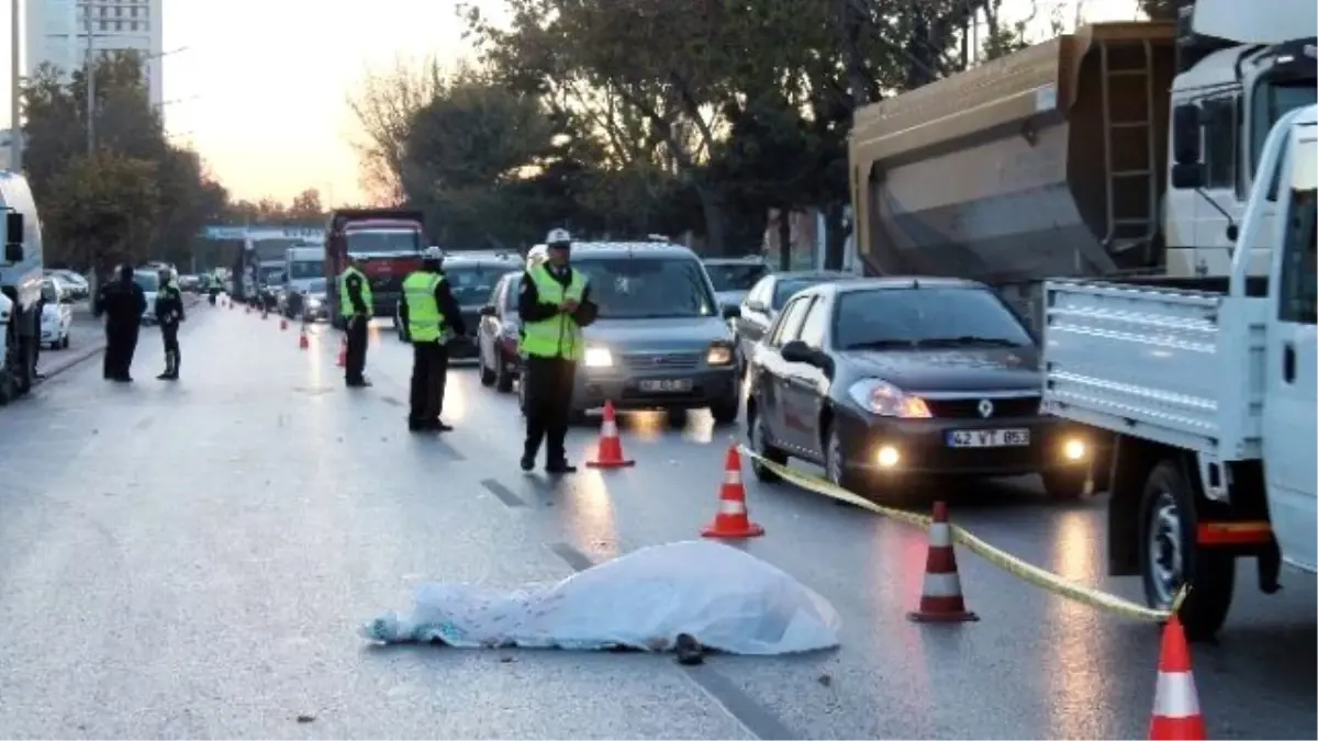 Otomobilin Çarptığı Yaşlı Kadın Öldü