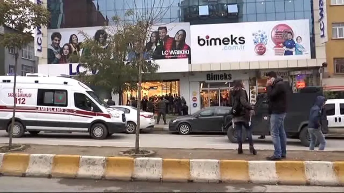 Rehin Aldığı Genç Kızı Yaralayıp İntihar Etti